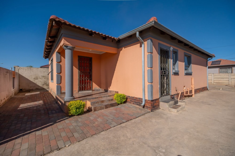 House for sale in Witpoortjie - RAN1715297 House for sale in Witpoortjie - RAN1715297