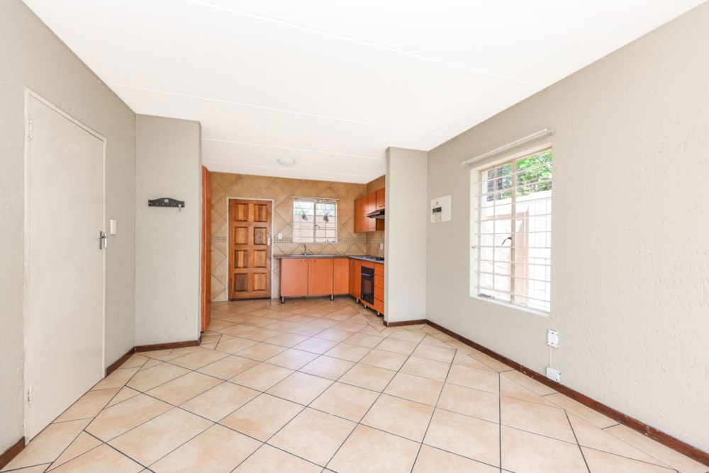 Townhouse for sale in North Riding - FW1715154 Townhouse for sale in North Riding - FW1715154