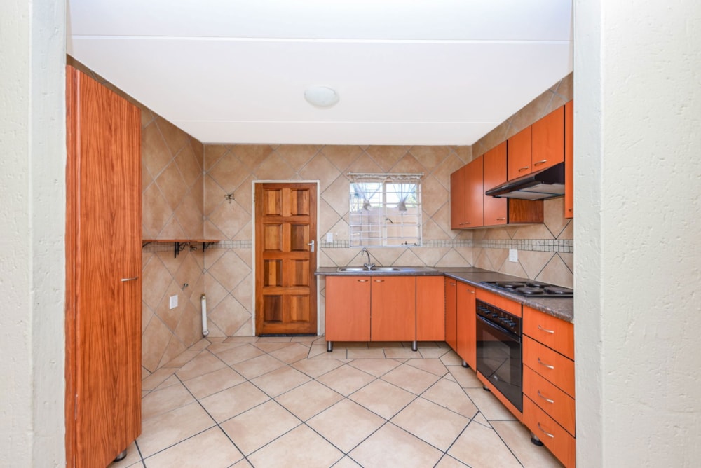 Townhouse for sale in North Riding - FW1715154 Townhouse for sale in North Riding - FW1715154