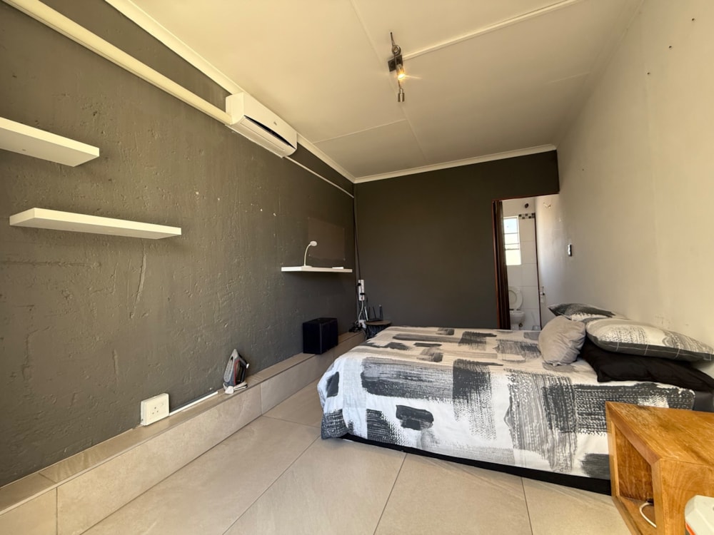 Townhouse for sale in  Vanderbijlpark SW 5 - 1VT1715582