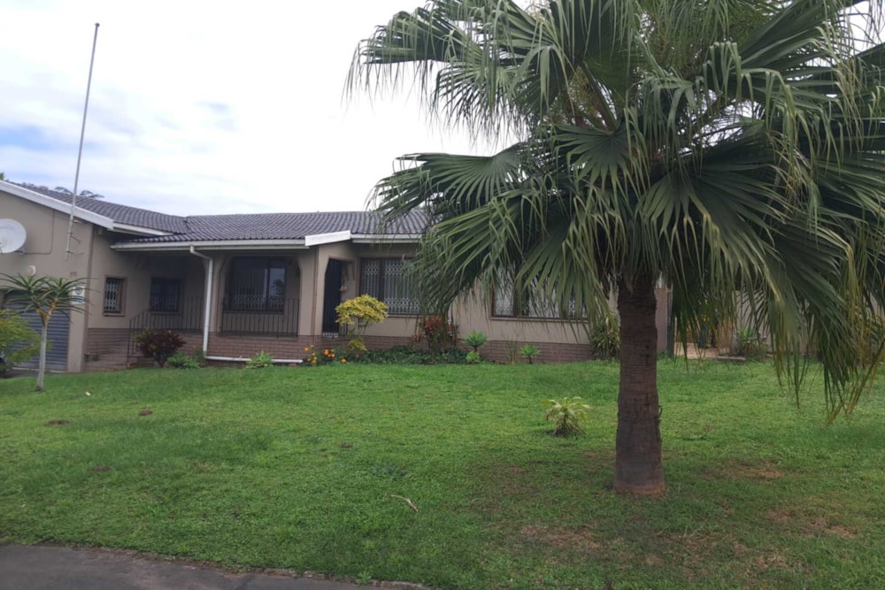 Townhouse for sale in Malvern, Queensburgh - 1WB1715646