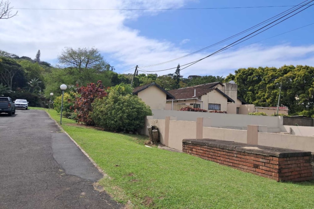 Townhouse for sale in Malvern, Queensburgh - 1WB1715646