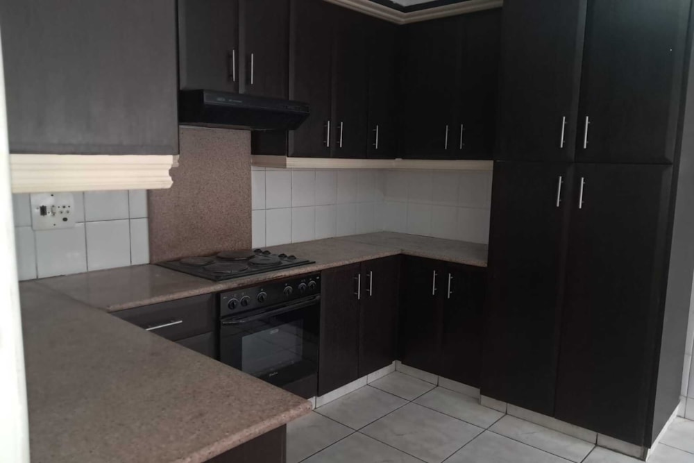 Townhouse for sale in Malvern, Queensburgh - 1WB1715646