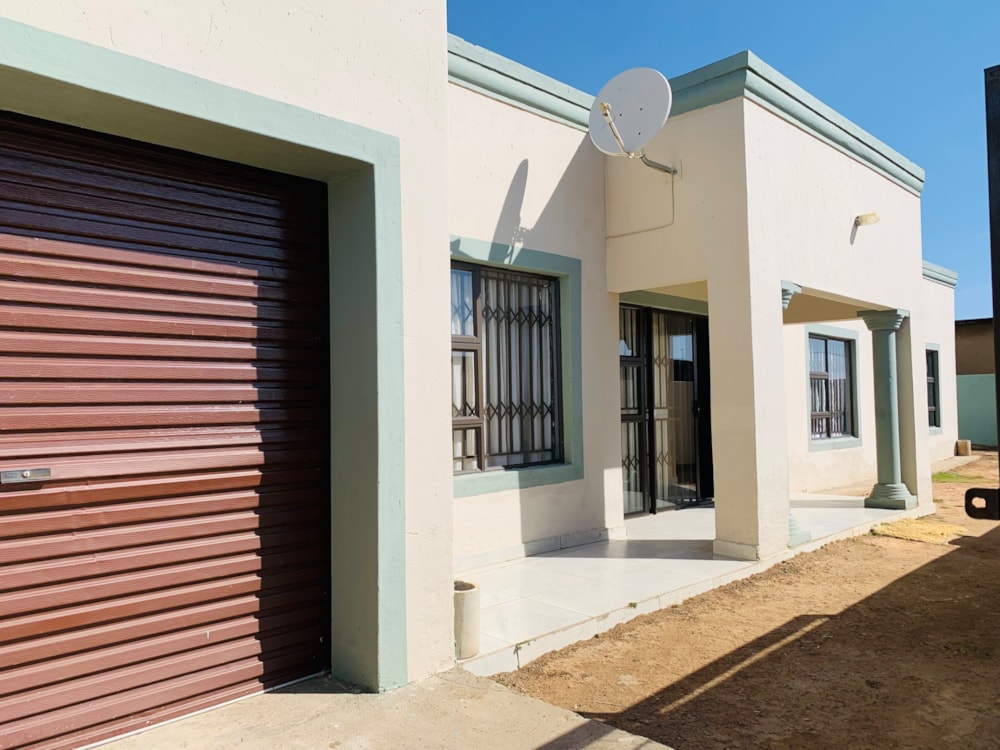 House for sale in Tsakane - 1BJ1715319