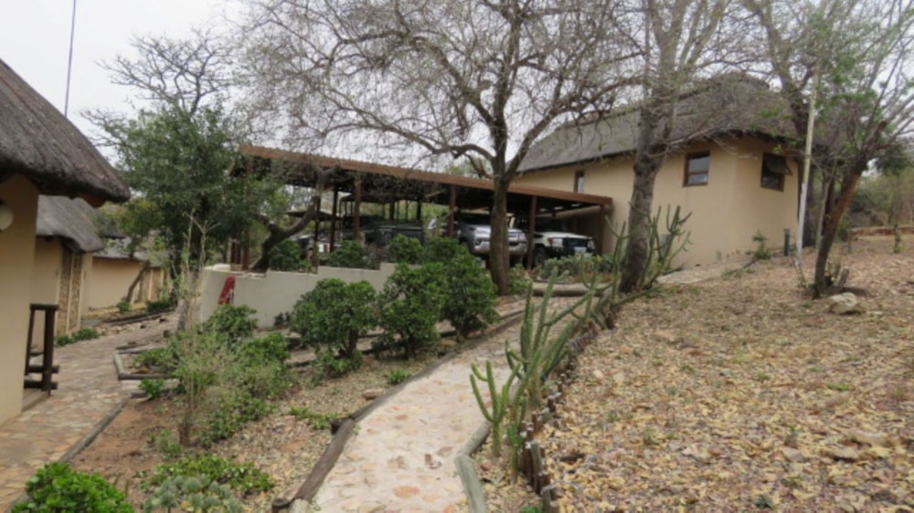 Game lodge for sale in Bela Bela - 1MDM1715375