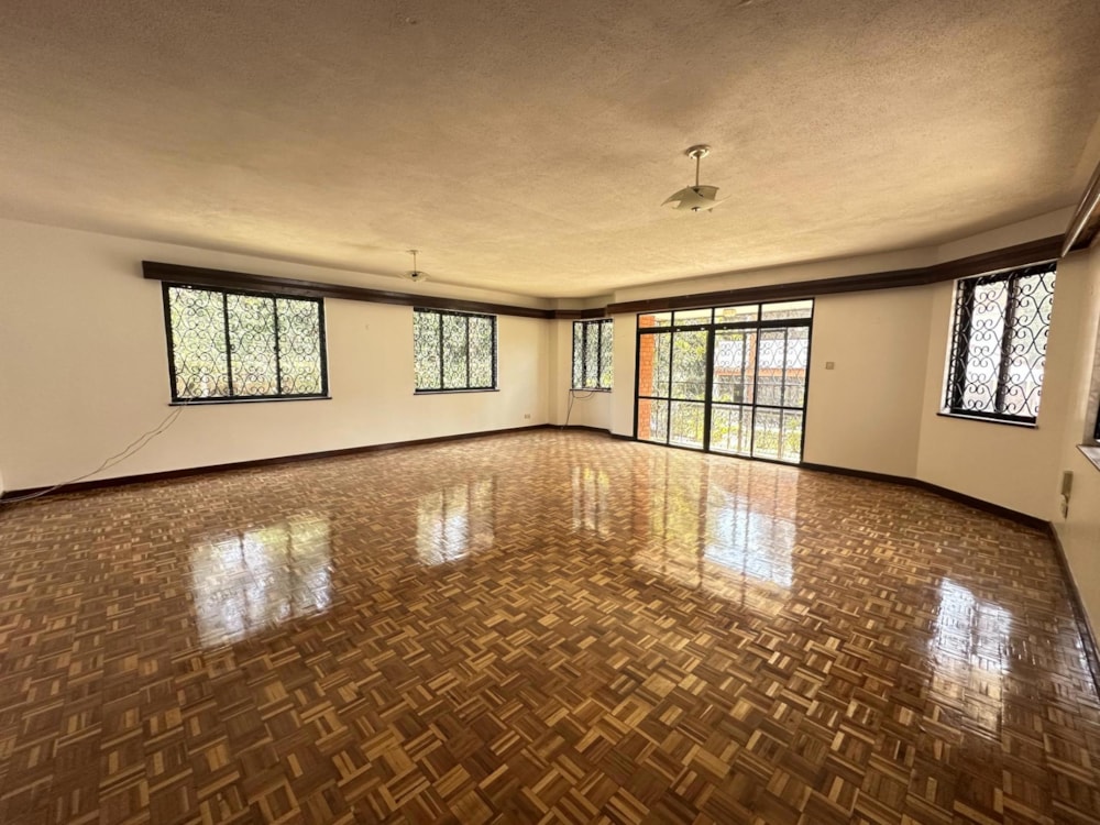 Townhouse let in Kilimani, Kenya - 3KE1715558 Townhouse let in Kilimani, Kenya - 3KE1715558