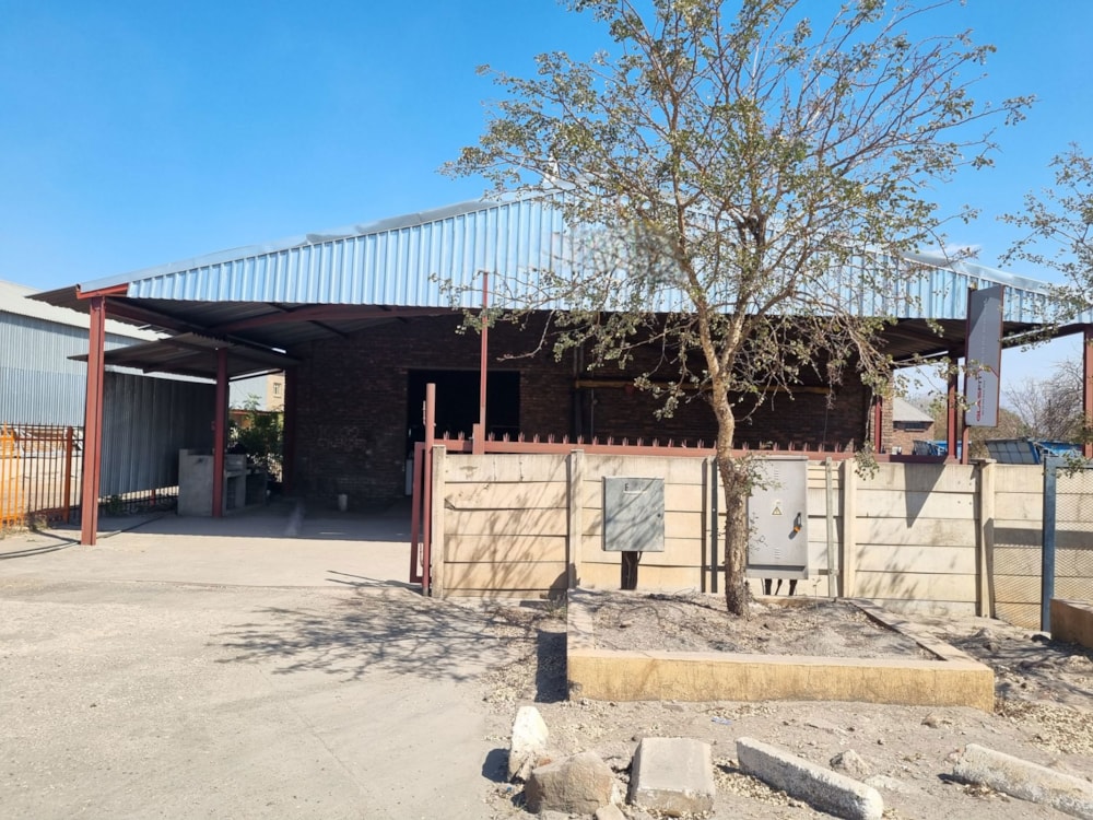 Commercial industrial property for sale in Steelpoort - 1LY1715500 Commercial industrial property for sale in Steelpoort - 1LY1715500