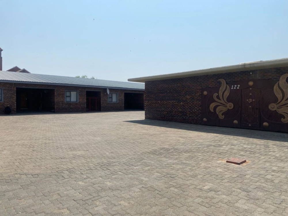 Apartment to rent in Vryburg - 1RN1715502