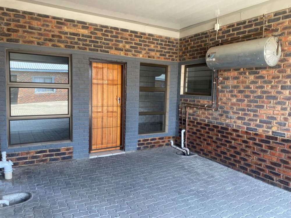 Apartment to rent in Vryburg - 1RN1715502
