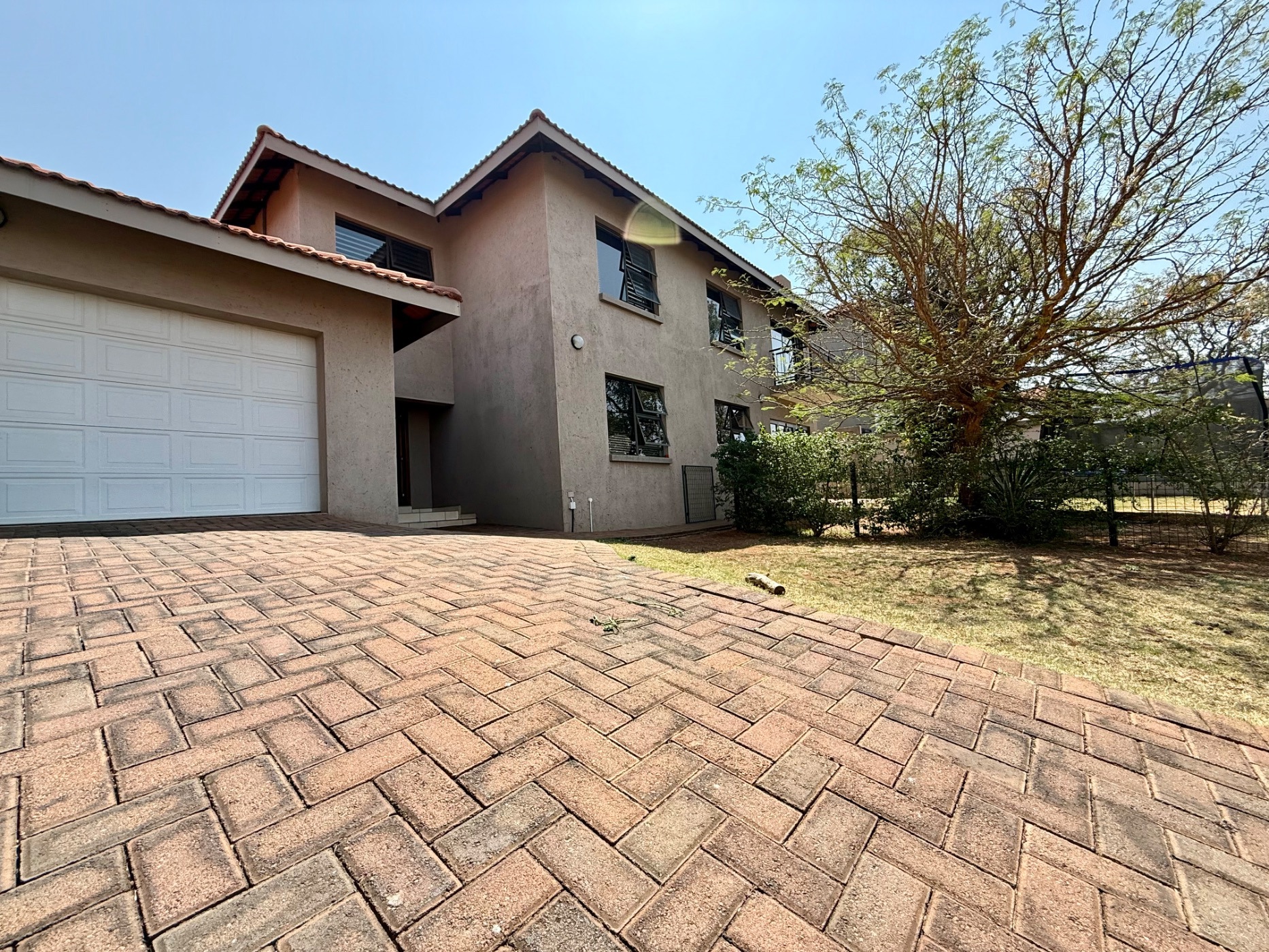 Double-storey house for sale in Boschdal - 1RU1715525