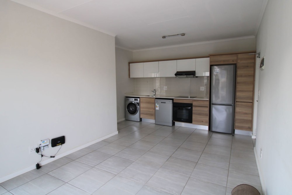 Apartment let in Waterfall, Midrand - MDL1715531