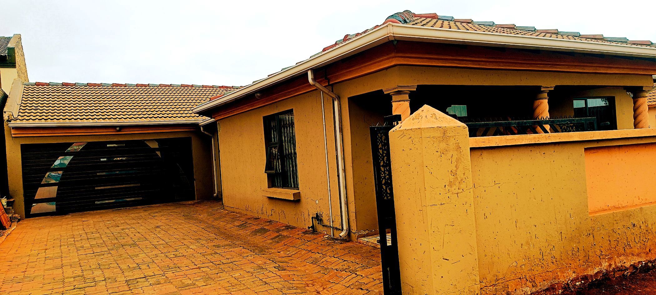 House for sale in Vosloorus - BOK1715782