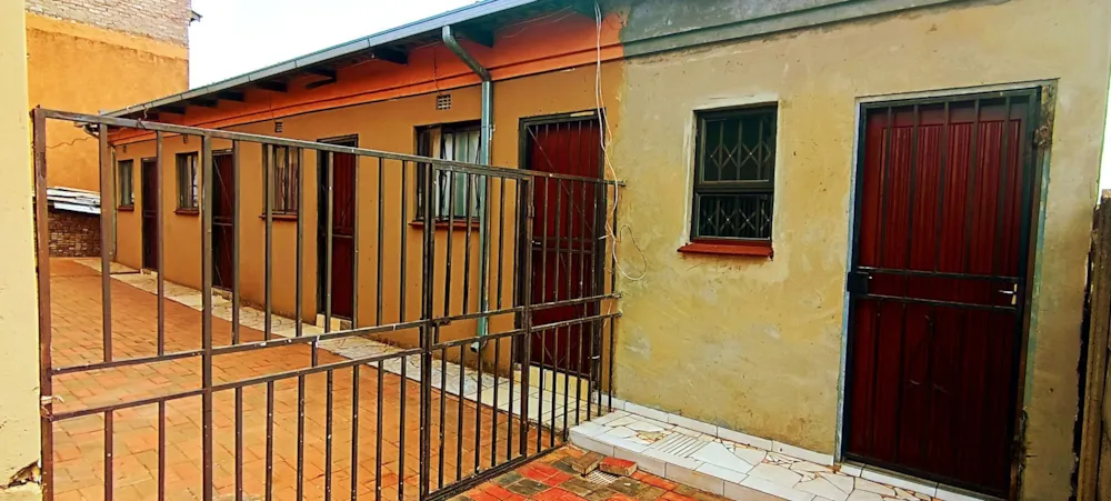 House for sale in Vosloorus - BOK1715782 House for sale in Vosloorus - BOK1715782