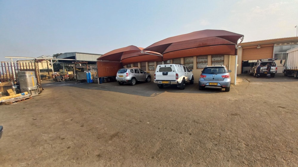 Commercial industrial property for sale in Northern Industrial Area, Namibia - 3NM1715557