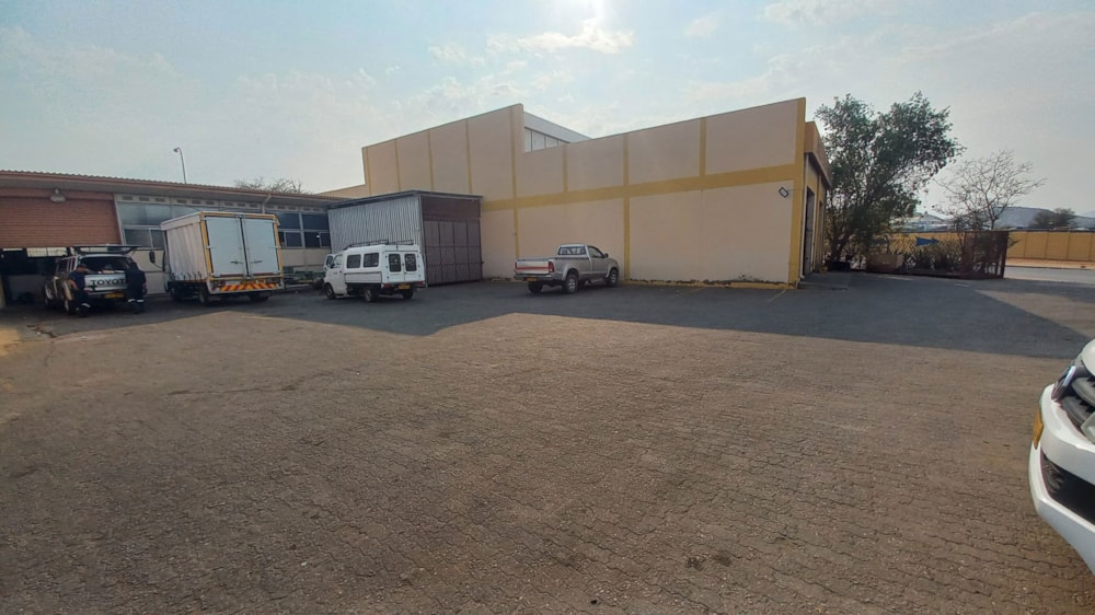 Commercial industrial property for sale in Northern Industrial Area, Namibia - 3NM1715557