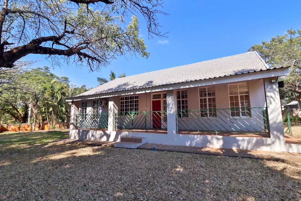 House for sale in Komatipoort - 1NK1715802 House for sale in Komatipoort - 1NK1715802