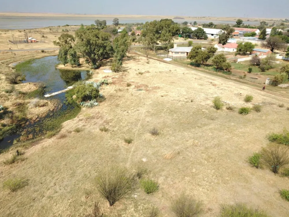 Vacant land sold in Dealesville - 1BX1717515