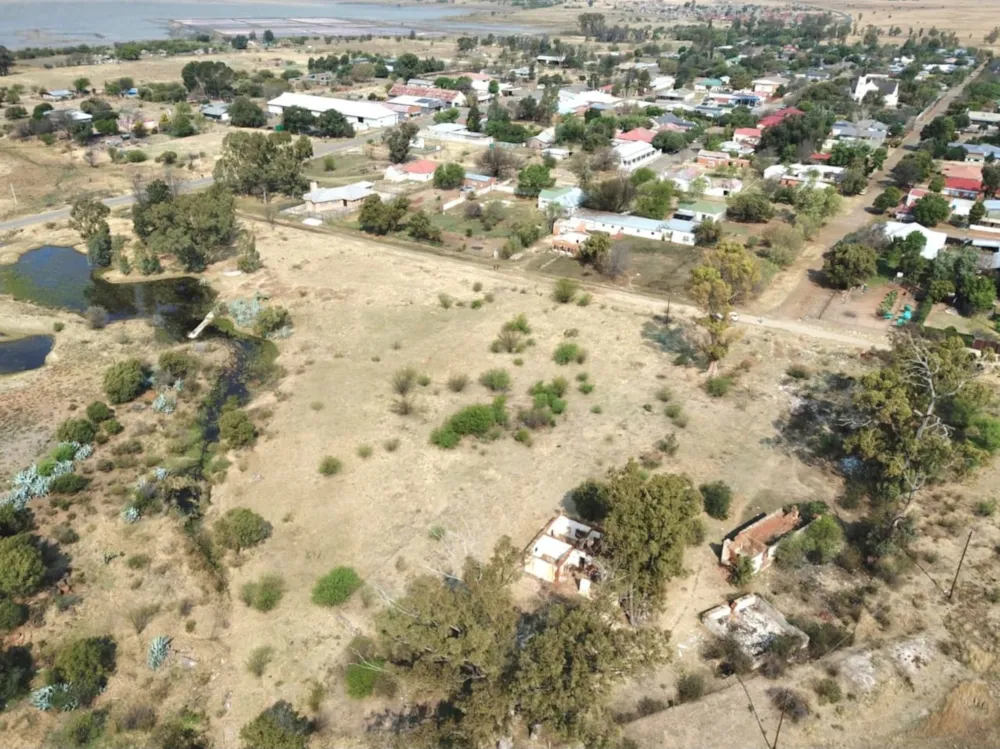 Vacant land sold in Dealesville - 1BX1717515