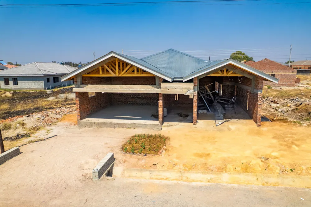 House for sale in Ruwa, Zimbabwe - 3ZB1715584 House for sale in Ruwa, Zimbabwe - 3ZB1715584