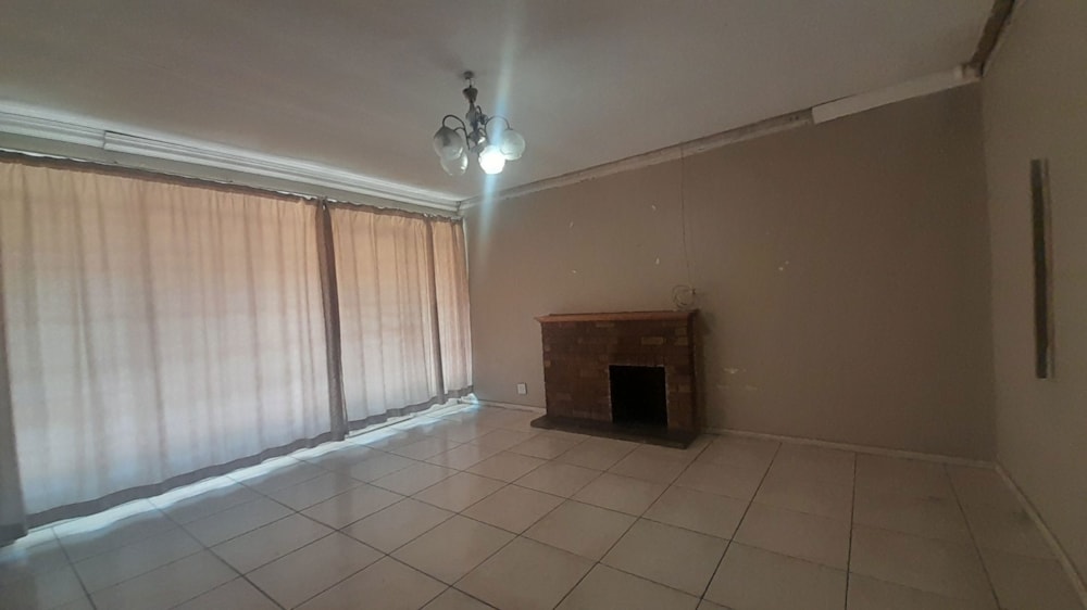 House for sale in Vanderbijlpark SE 7 - 1VT1715621