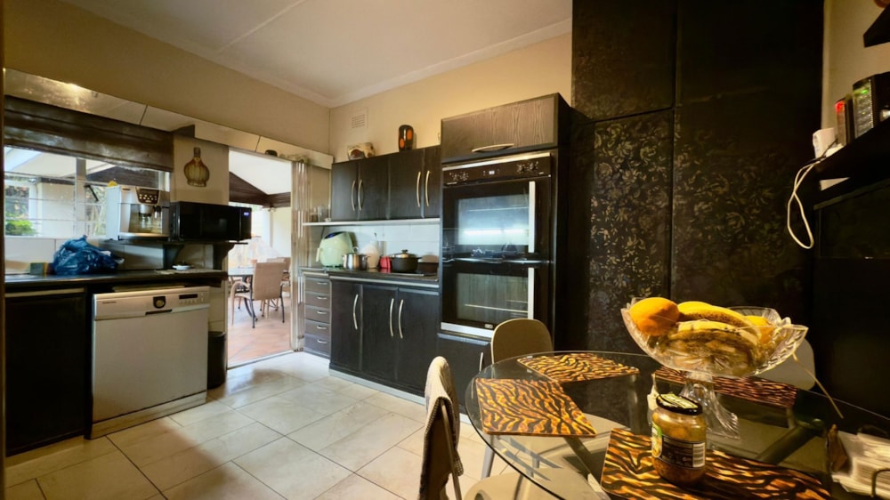 House for sale in Essenwood - 1DA1715627 House for sale in Essenwood - 1DA1715627