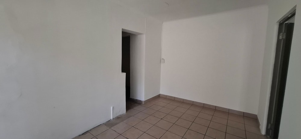 Garden cottage to rent in Assagay - 1KF1715691 Garden cottage to rent in Assagay - 1KF1715691