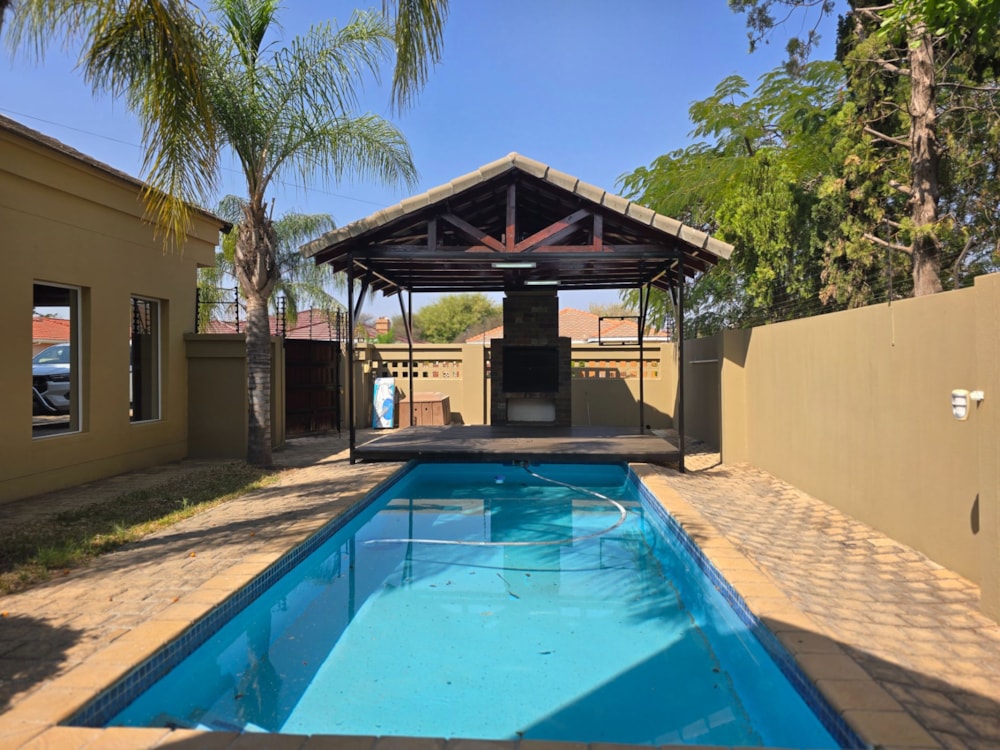 House let in Phakalane, Botswana - 3BO1715846 House let in Phakalane, Botswana - 3BO1715846