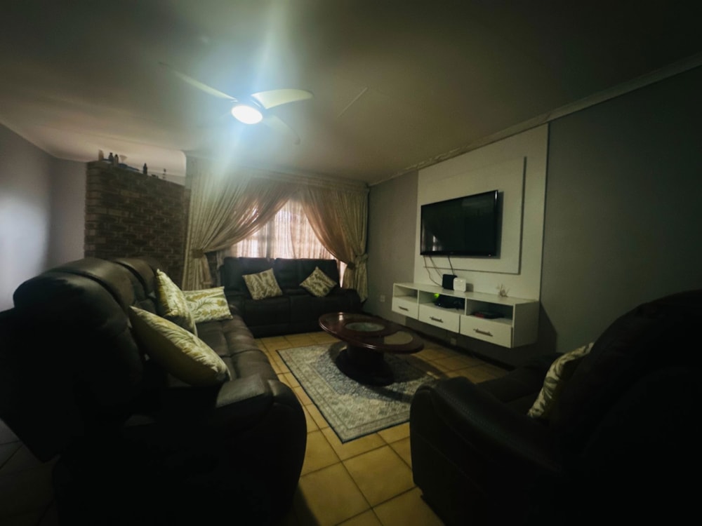 House to rent in Meer en See - 1RY1716031 House to rent in Meer en See - 1RY1716031