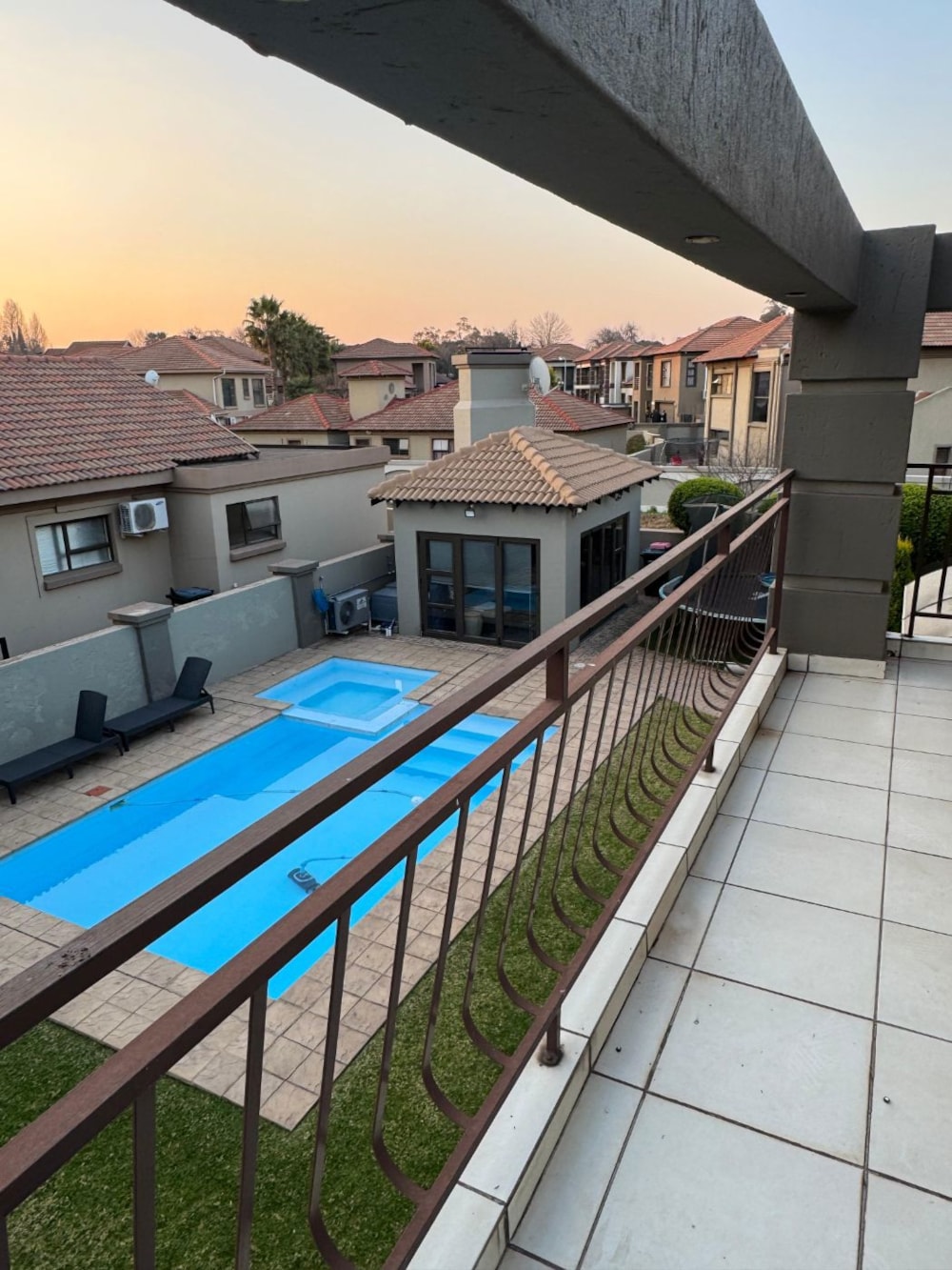 Double-storey house for sale in  Vanderbijlpark SW 5 - 1VT1715921