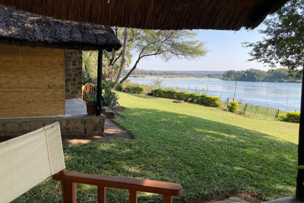 Country resort for sale in Matabeleland, Zimbabwe - 3ZB1715897