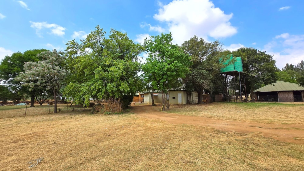 Smallholding for sale in Tiegerpoort AH - PRN1717926