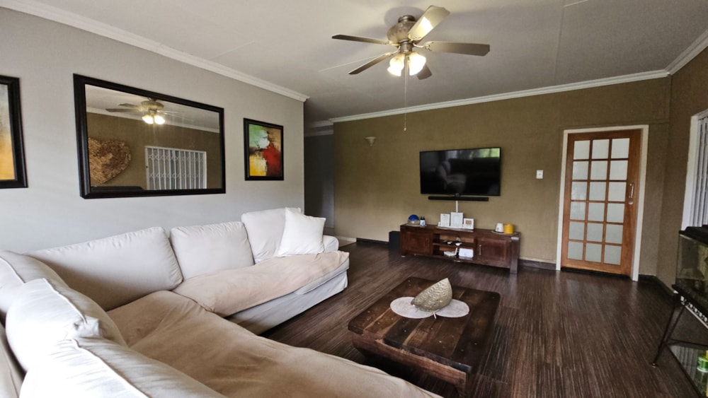 House for sale in Risiville - 1VT1715977