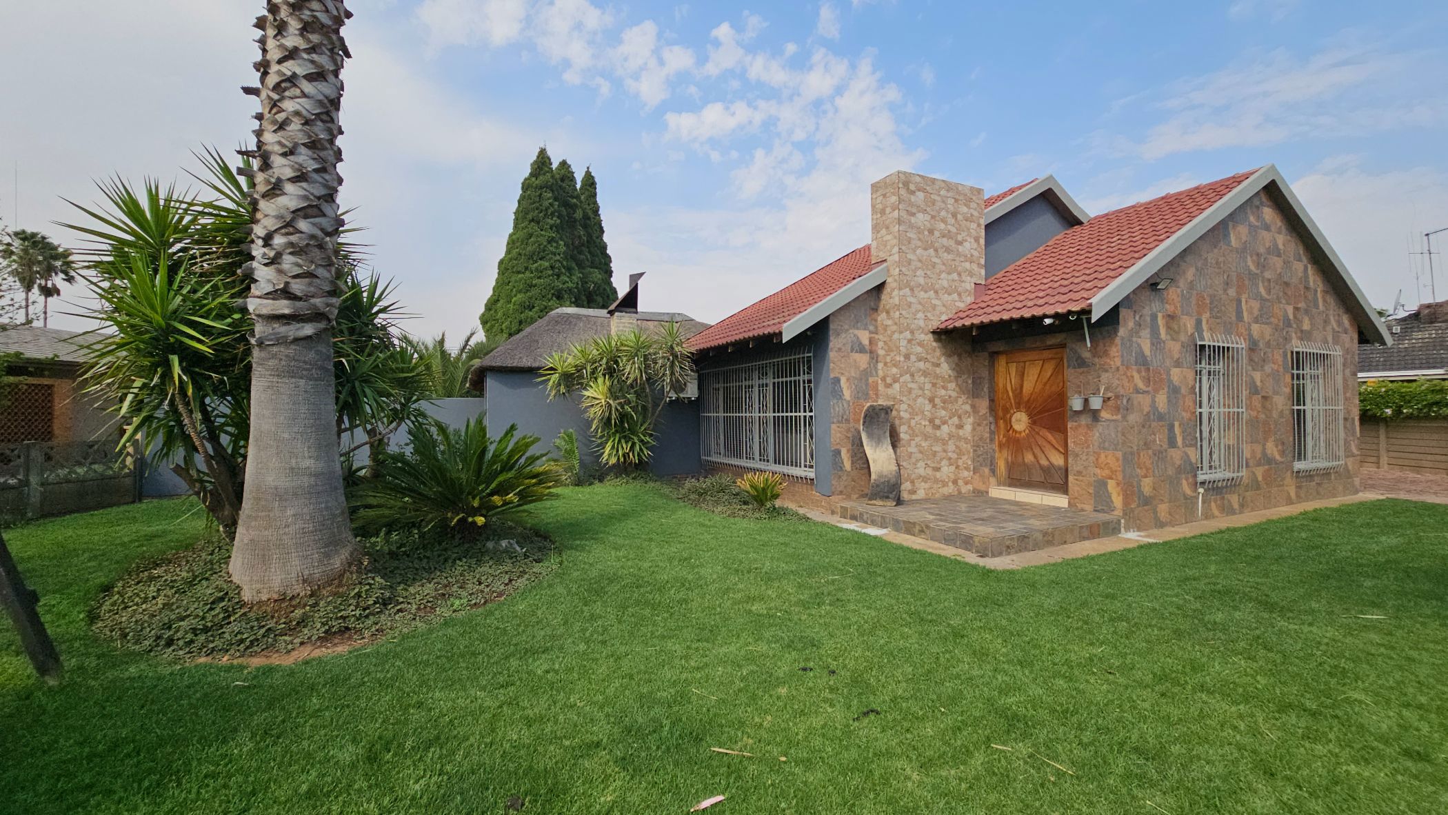 House for sale in Risiville - 1VT1715977