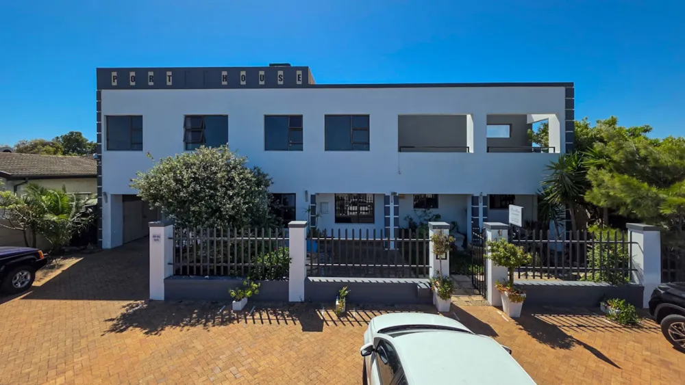 Guesthouse sold in Table View - PGLAG1716324 Guesthouse sold in Table View - PGLAG1716324