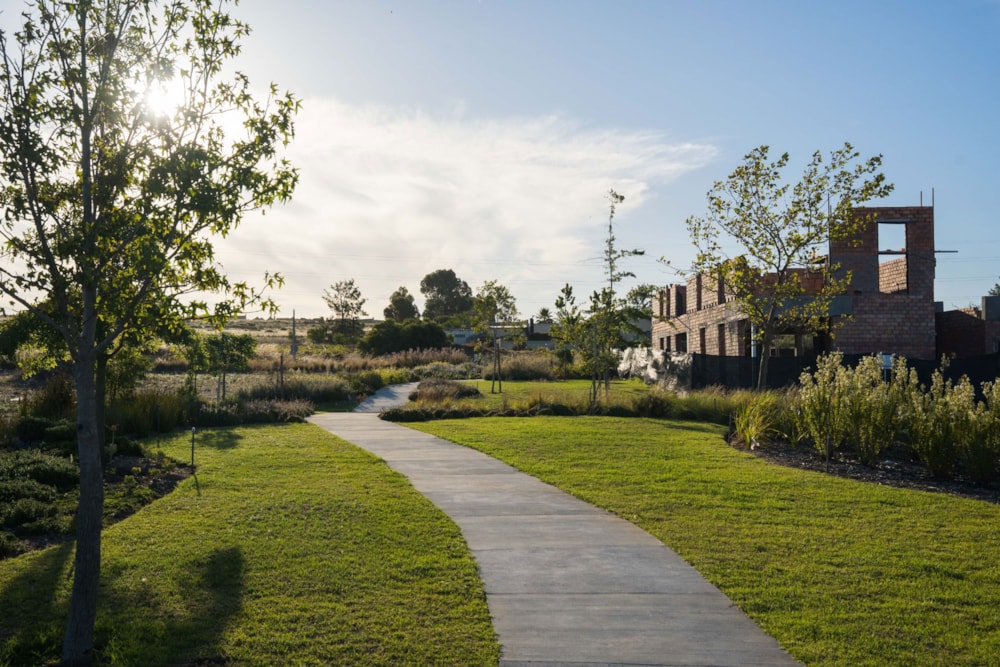 Residential vacant land for sale in Longlands Estate - ST1715985