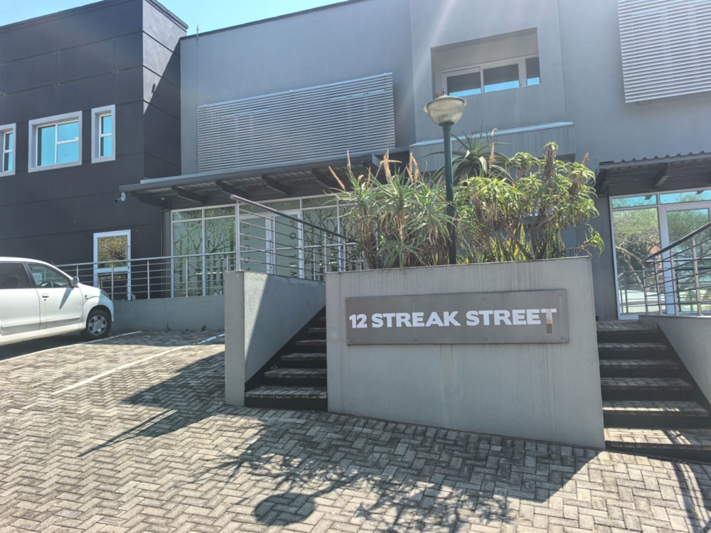 Commercial office for sale in Mbombela Central (Nelspruit Central) - 1NS1715988 Commercial office for sale in Mbombela Central (Nelspruit Central) - 1NS1715988