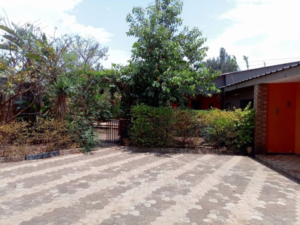 Security estate home for sale in Woodlands Extension, Zambia - 3ZA1716016