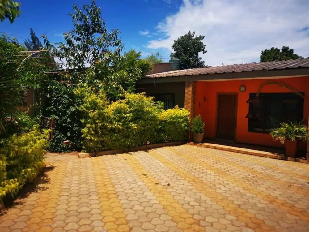 Security estate home for sale in Woodlands, Zambia - 3ZA1716016