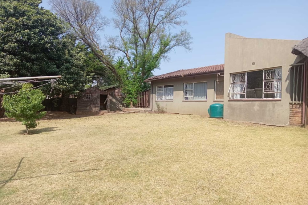 House for sale in Witbank (eMalahleni) - 1MD1716039 House for sale in Witbank (eMalahleni) - 1MD1716039