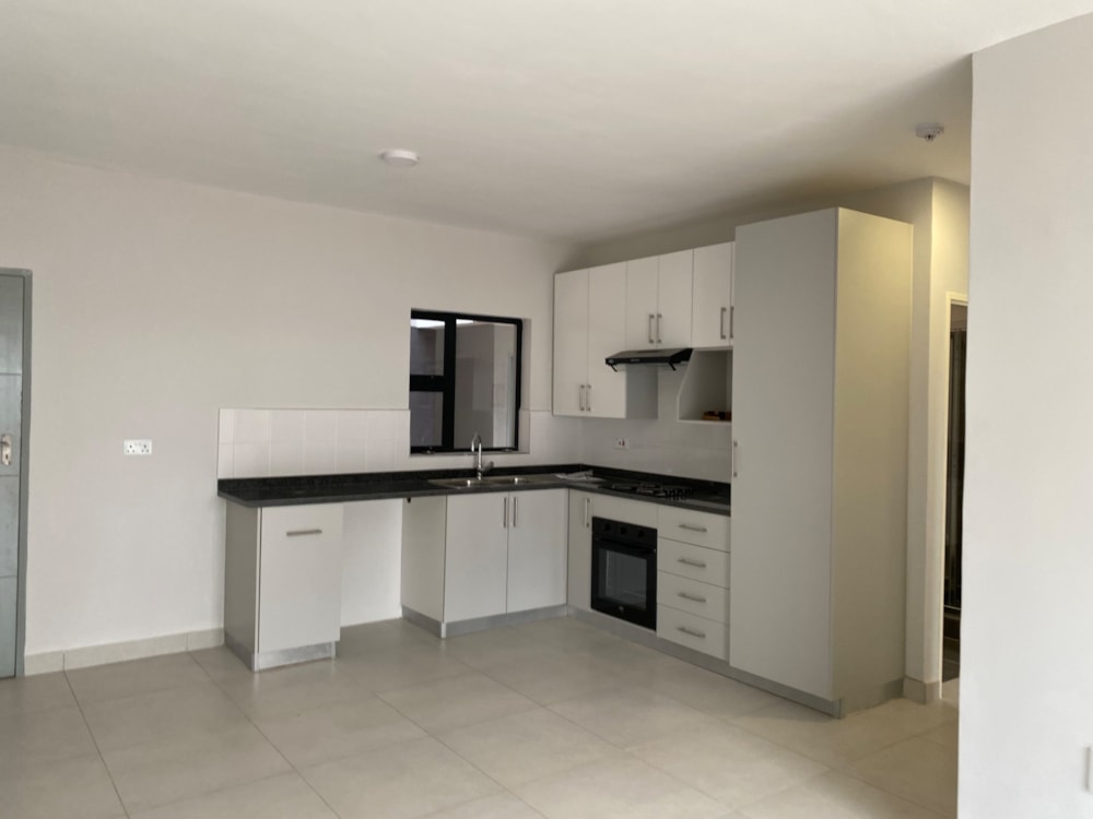 Apartment to rent in Broadhurst, Botswana - 3BO1716075