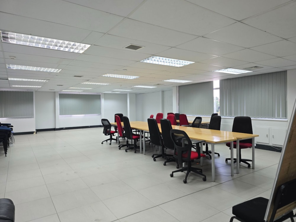 Commercial office to rent in Gwest Industrial, Botswana - 3BO1716090 Commercial office to rent in Gwest Industrial, Botswana - 3BO1716090
