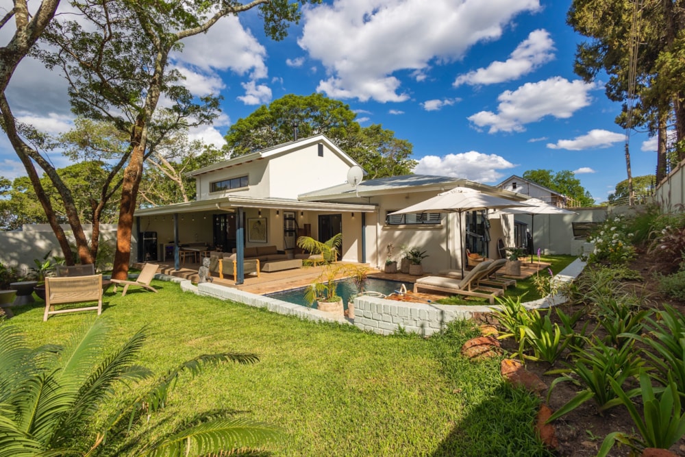 Security complex home for sale in Chisipite, Zimbabwe - 3ZB1716093