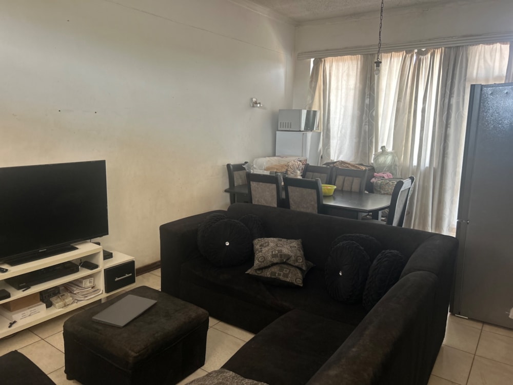 Apartment for sale in Eastlea South, Zimbabwe - 3ZB1716255 Apartment for sale in Eastlea South, Zimbabwe - 3ZB1716255