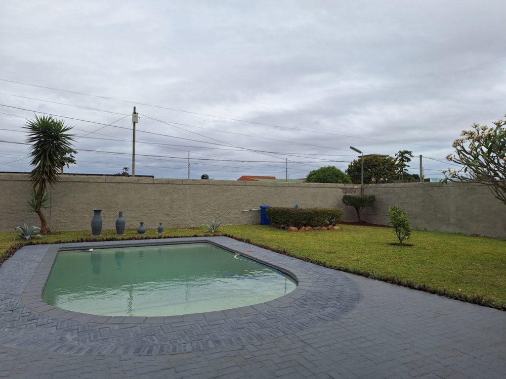 Single-storey house to rent in Matola Rio, Mozambique - 3MQ1716759 Single-storey house to rent in Matola Rio, Mozambique - 3MQ1716759