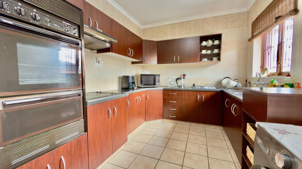 Townhouse for sale in Musgrave - 1DA1716152 Townhouse for sale in Musgrave - 1DA1716152