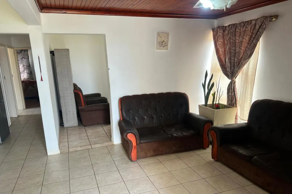 House sold in Newlands West - 1WP1716155