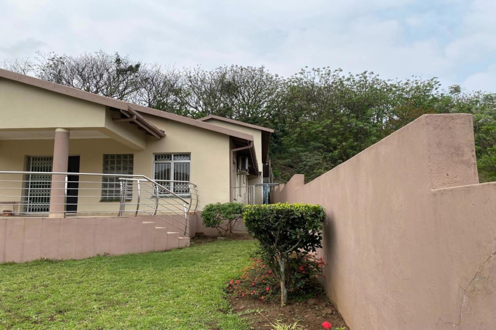 House for sale in Chatsworth, KwaZulu-Natal - 1WP1716198 House for sale in Chatsworth, KwaZulu-Natal - 1WP1716198