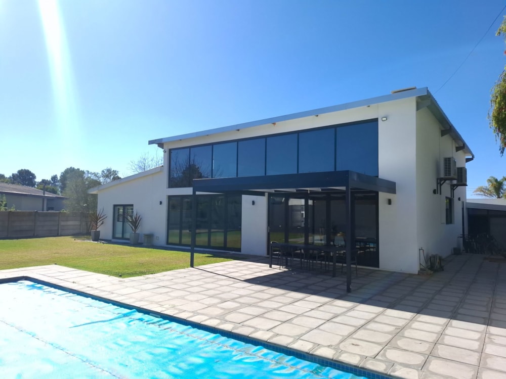 House for sale in Riversdale, Garden Route - 1SR1716180