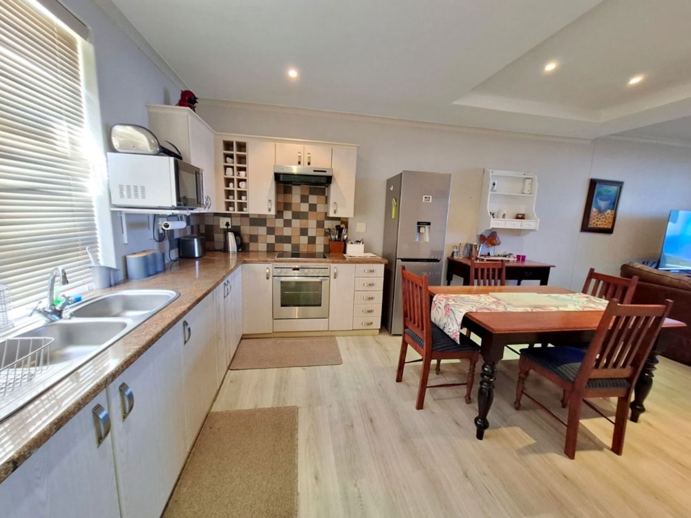 Golf estate house let in Pinnacle Point Golf Estate - 1MB1716355 Golf estate house let in Pinnacle Point Golf Estate - 1MB1716355