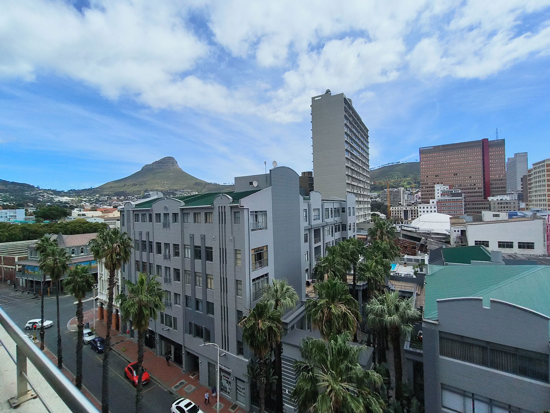 Apartment to rent in Zonnebloem - CBL1716233